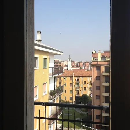 Panoramic View Apartment Milan